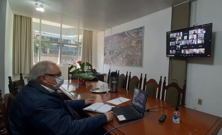 Apoio: Prefeito participa de videoconferência com a bancada gaúcha para tratar da enchente