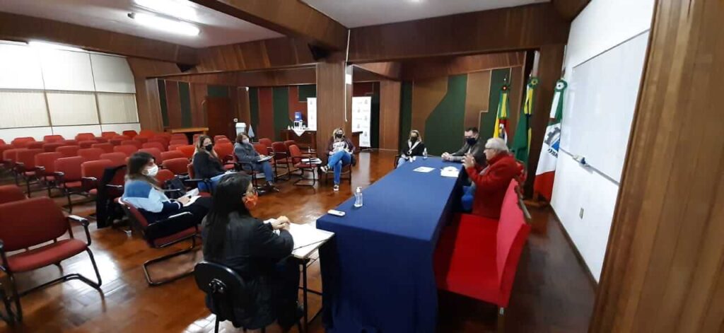 reunião conselho municipal de educação Encantado