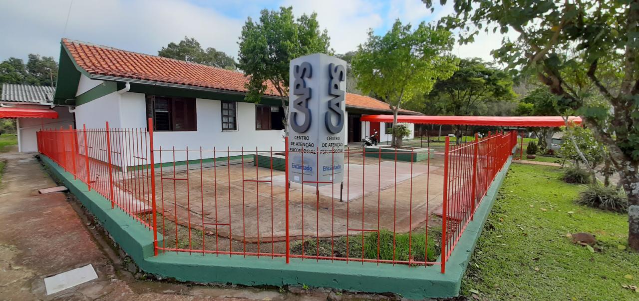 Caps de Encantado atende junto ao Parque João Batista Marchese.