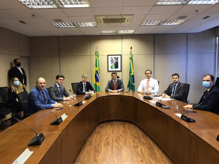 Prefeito de Lajeado reúne-se com Ministro do Meio Ambiente e Presidente do Ibama para tratar de duplicação da BR-386