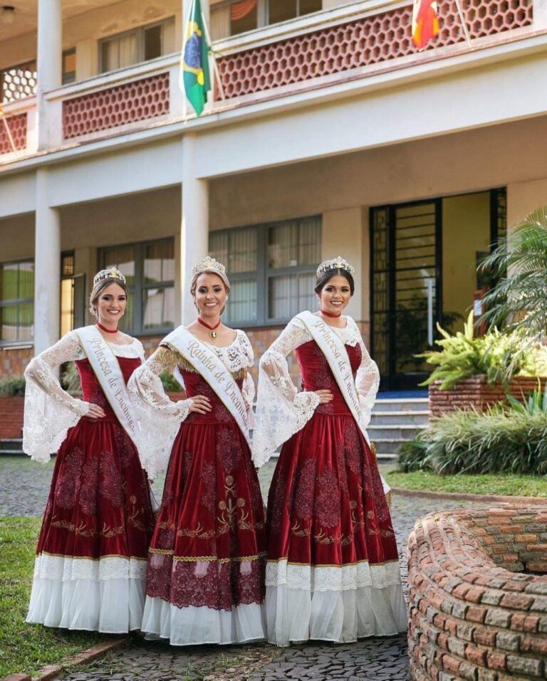 Corte do Cristo Protetor: Concurso de Escolha das Soberanas de Encantado abre inscrições em julho