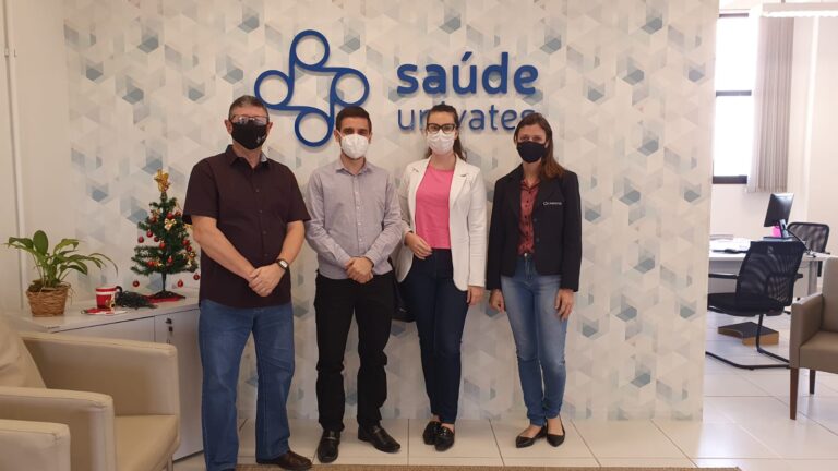 Prefeito e secretária da Saúde de Muçum visitam estrutura de saúde da Univates