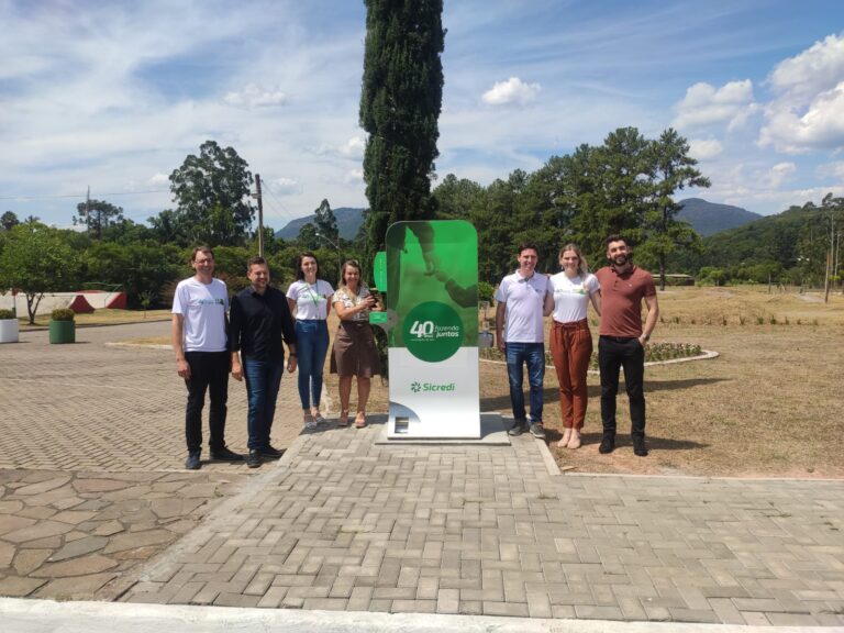 “Ice Hot”: equipamento que fornece água é novidade no Caminhódromo de Encantado
