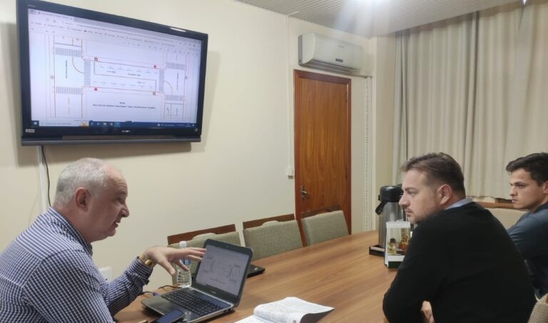 Estudo técnico de trânsito é apresentado à Administração de Encantado