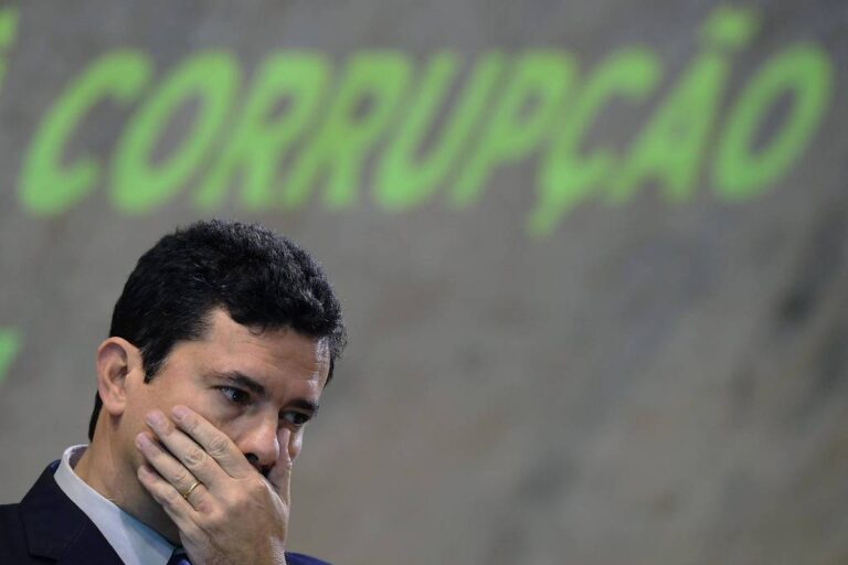 Sérgio Moro vira réu em ação popular movida pelo PT