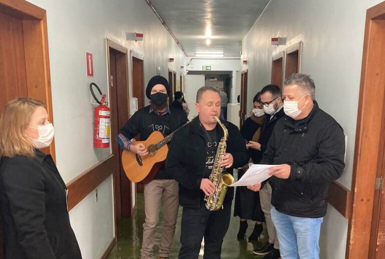 HBST de Encantado recebe projeto Tom Solidário promovido pela Unicred Premium