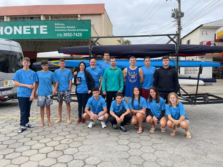 Equipe de canoagem do Vale do Taquari viaja para participar de campeonato no Nordeste