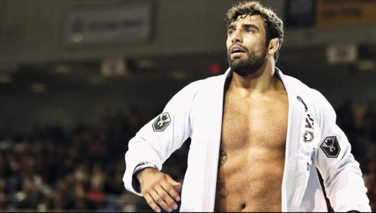 Campeão mundial de jiu-jítsu, Leandro Lo é baleado na cabeça durante show em São Paulo