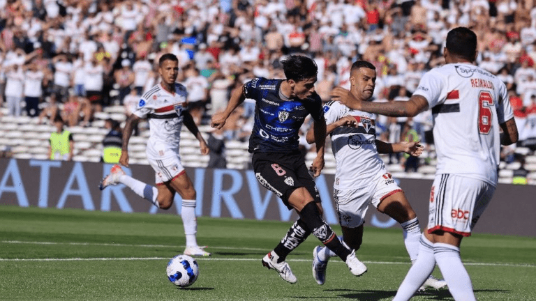 São Paulo perde para o Independiente del Valle e é vice-campeão da Copa Sul-Americana