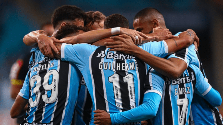 Grêmio encerra participação na Série B com goleada sobre o Brusque
