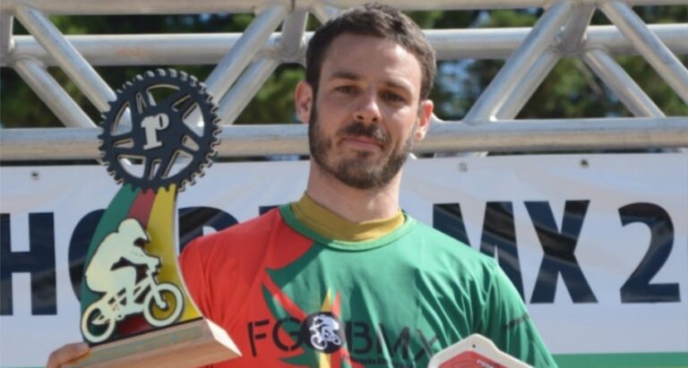 Morador de Encantado é campeão estadual de bicicross