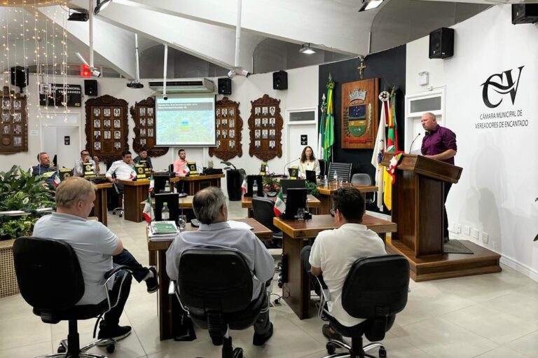 Câmara aprova diversos projetos em última sessão antes do recesso