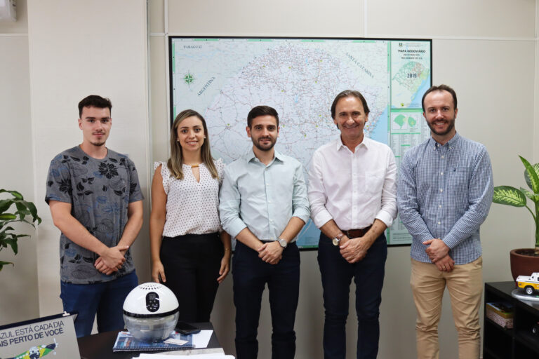 Prefeito de Muçum se reúne com secretários de Estado