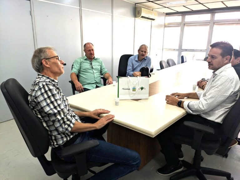 Prefeito Jonas visita novos secretários estaduais e articula mais investimentos para Encantado