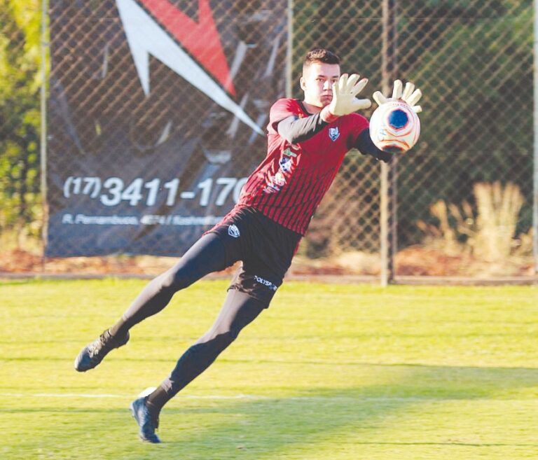 Esporte Encantado – Kevin Lansini: o jogador de futebol que nunca desistiu dos seus sonhos