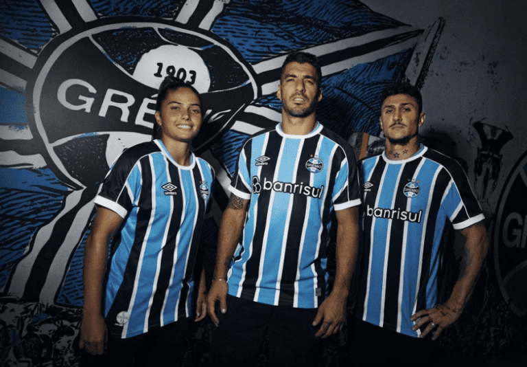 Grêmio lança novo camisa para a temporada