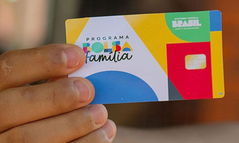 Câmara dos Deputados aprova medida provisória que recria o Bolsa Família com valor mínimo de R$ 600