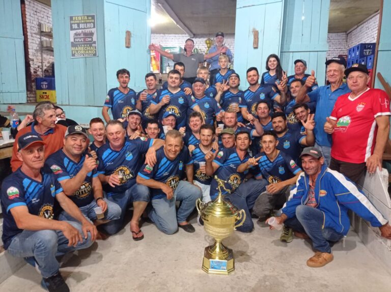 Bottega se consagra campeão do campeonato de bocha