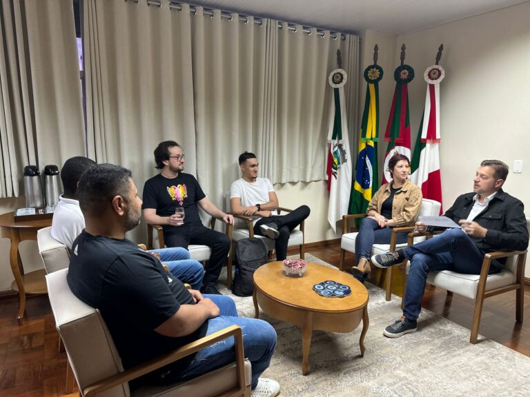 Encantado nomeia cinco novos agentes de endemias