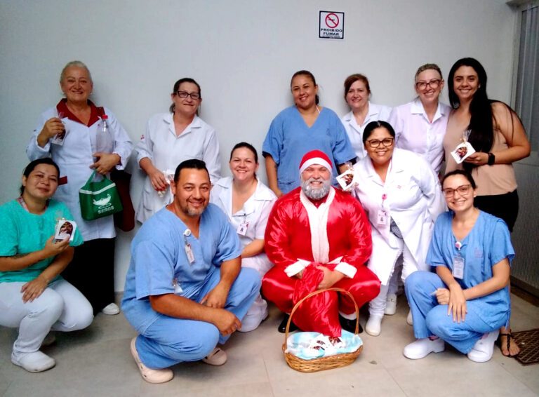 Hospital Santa Terezinha realização ação de Natal