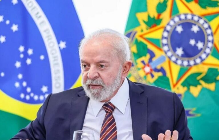 Lula deve sancionar Orçamento de 2024 nesta segunda-feira (22)