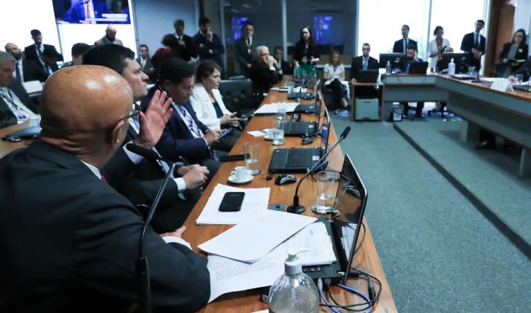 Oposição no Senado evita questionar chanceler sobre Israel e Gaza