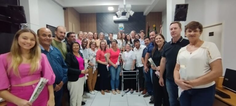 Sessão solene presta homenagem a todas as mulheres de Roca Sales