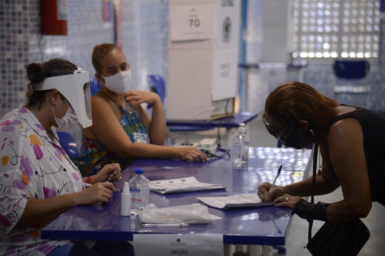 Prazo para entrega de prestações de contas partidárias de 2023 termina neste domingo (30)