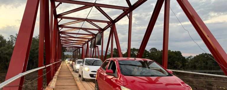 Acesso à Ponte de Ferro terá bloqueio de trânsito nesta quinta-feira