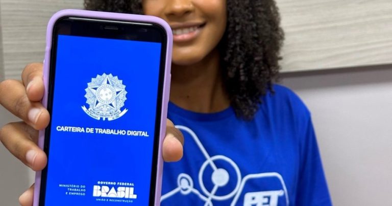 Brasil registra recorde de jovens no Programa de Aprendizagem em 2024, com 647 mil contratações