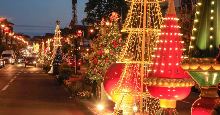 Após acidente aéreo em Gramado, programação do Natal Luz é retomada nesta segunda-feira