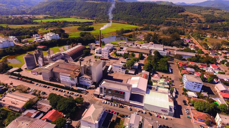 Dália impulsiona exportações e encerra 2024 com crescimento expressivo na venda de carne suína