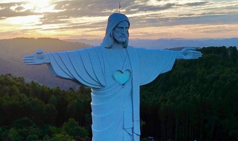 Cristo Protetor de Encantado ultrapassa 400 mil visitantes e impulsiona retomada do turismo no Vale do Taquari