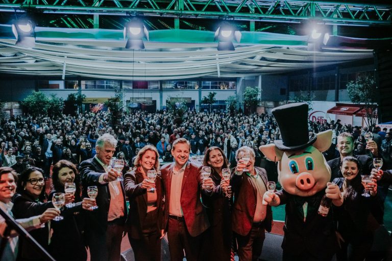 Suinofest 2025 tem início com recorde de público no salão gastronômico