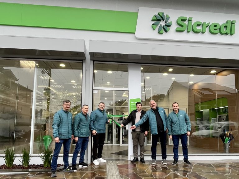 Sicredi amplia presença em Ilópolis com inauguração de nova agência