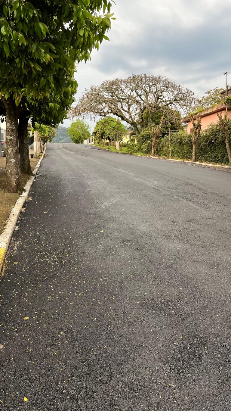 Ampliação de obra | Trecho extra em rua de Roca Sales é feito com verba do próprio município