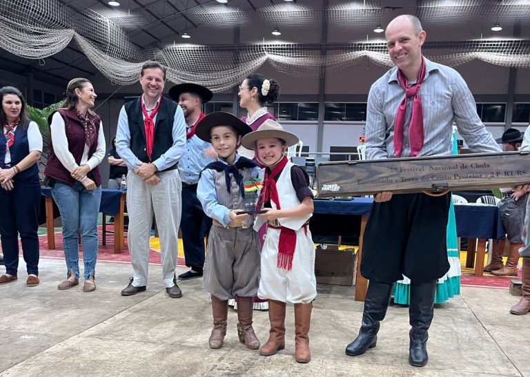 Festival Nacional de Chula reúne 97 dançarinos e premia seis campeões