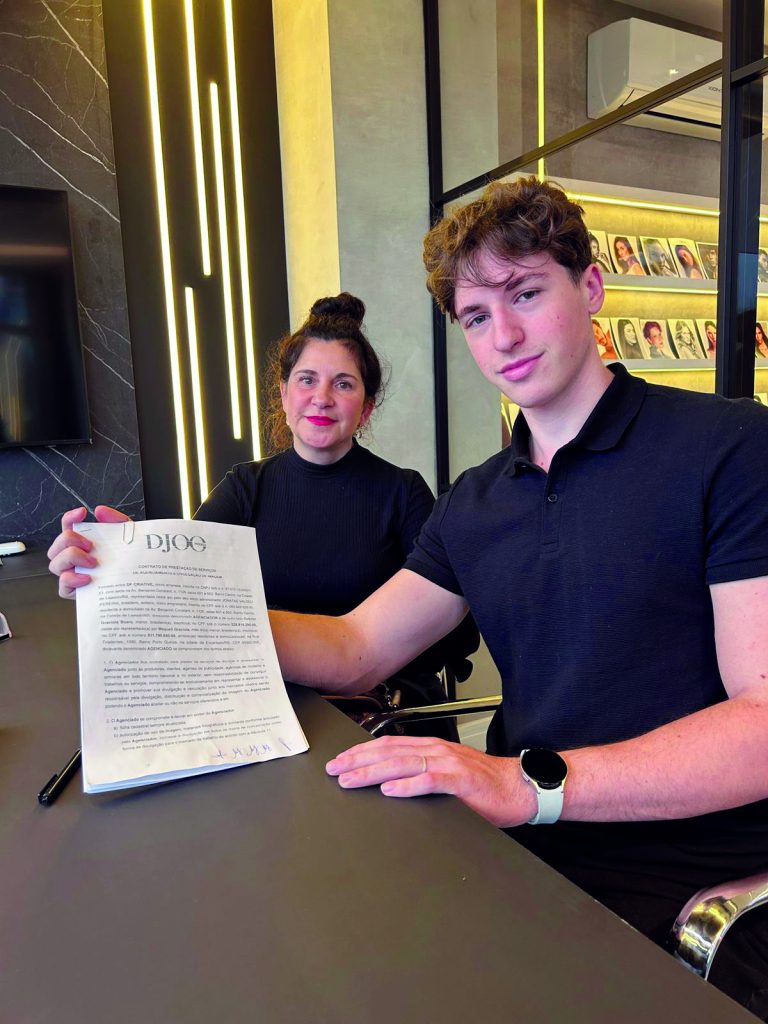 Jovem de Encantado assina contrato com agência internacional de modelos