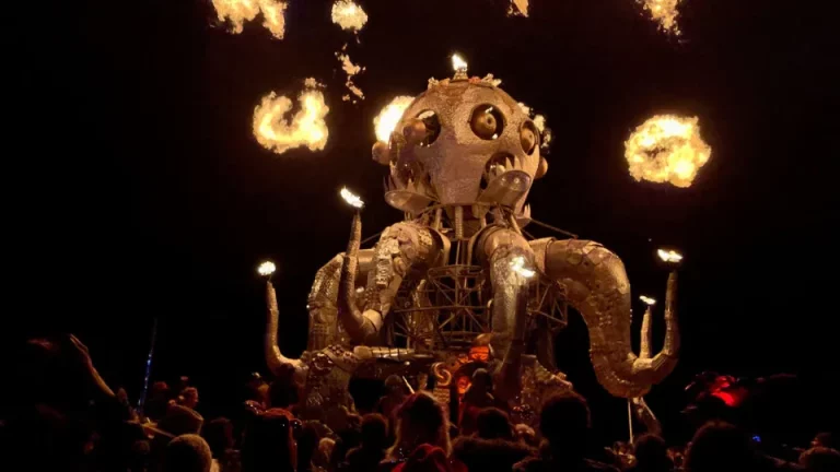 Polícia investiga morte de homem no festival Burning Man, em Nevada