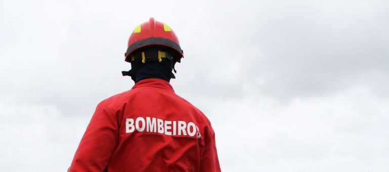 Bombeiros resgatam idosa de 78 anos que fugiu de instituição geriátrica em Lajeado