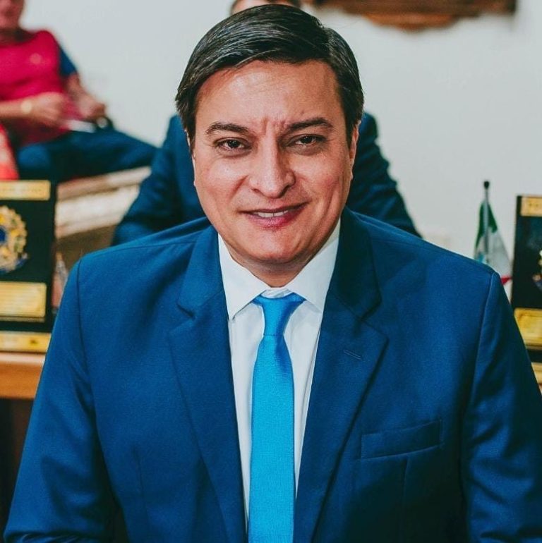 Cris Costa anuncia que não disputará vaga na Assembleia Legislativa