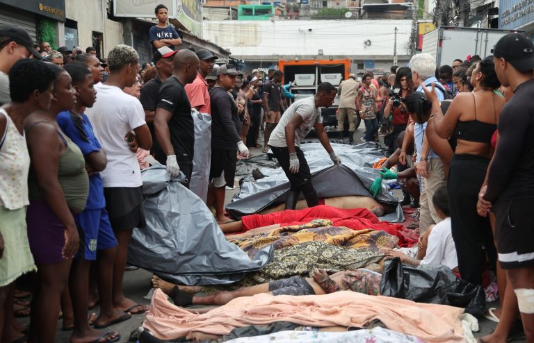 Dos 99 mortos identificados em megaoperação no RJ, 78 tinham antecedentes criminais