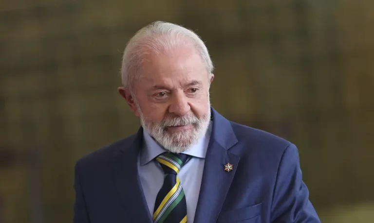 Lula anuncia nova rodada de conversas com EUA nesta quinta-feira