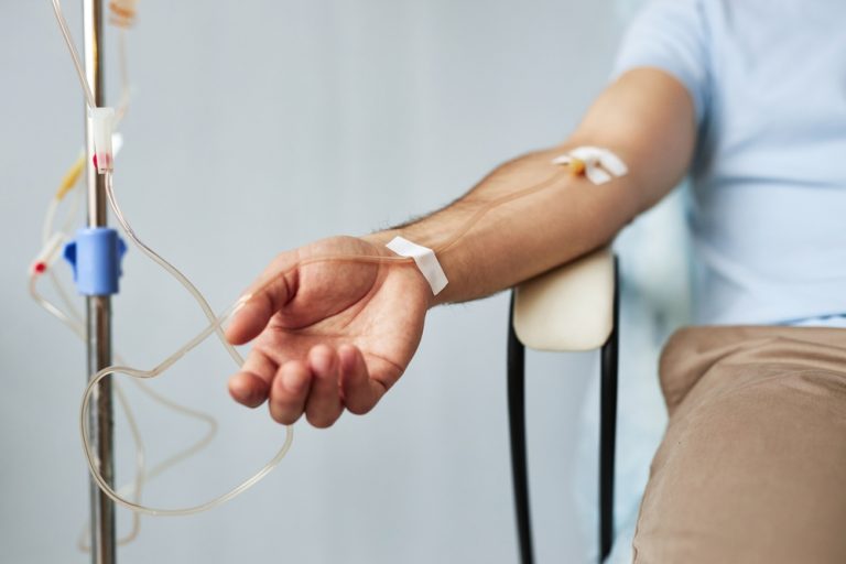 Diagnóstico errado faz homem enfrentar quimioterapia sem ter câncer