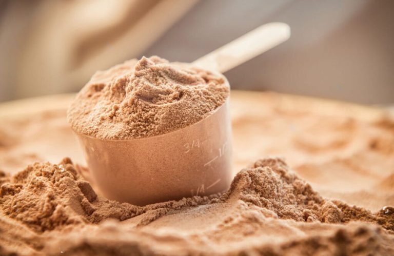 Whey protein de marca brasileira é retirado do mercado por decisão da Anvisa