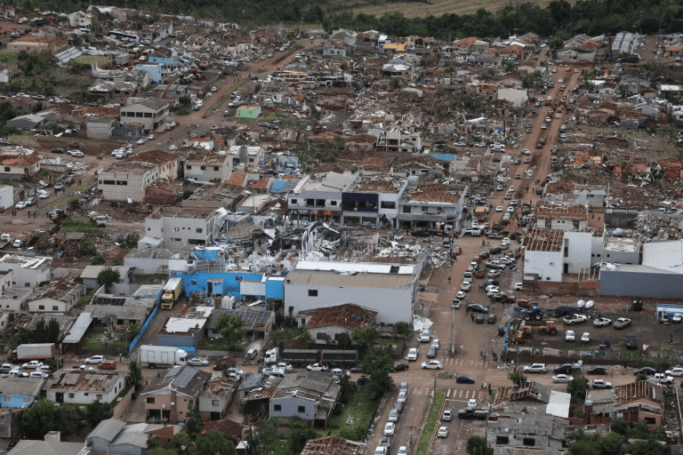 Reconhecimento de calamidade pública em cidades do Paraná deve sair ainda hoje, afirma ministro