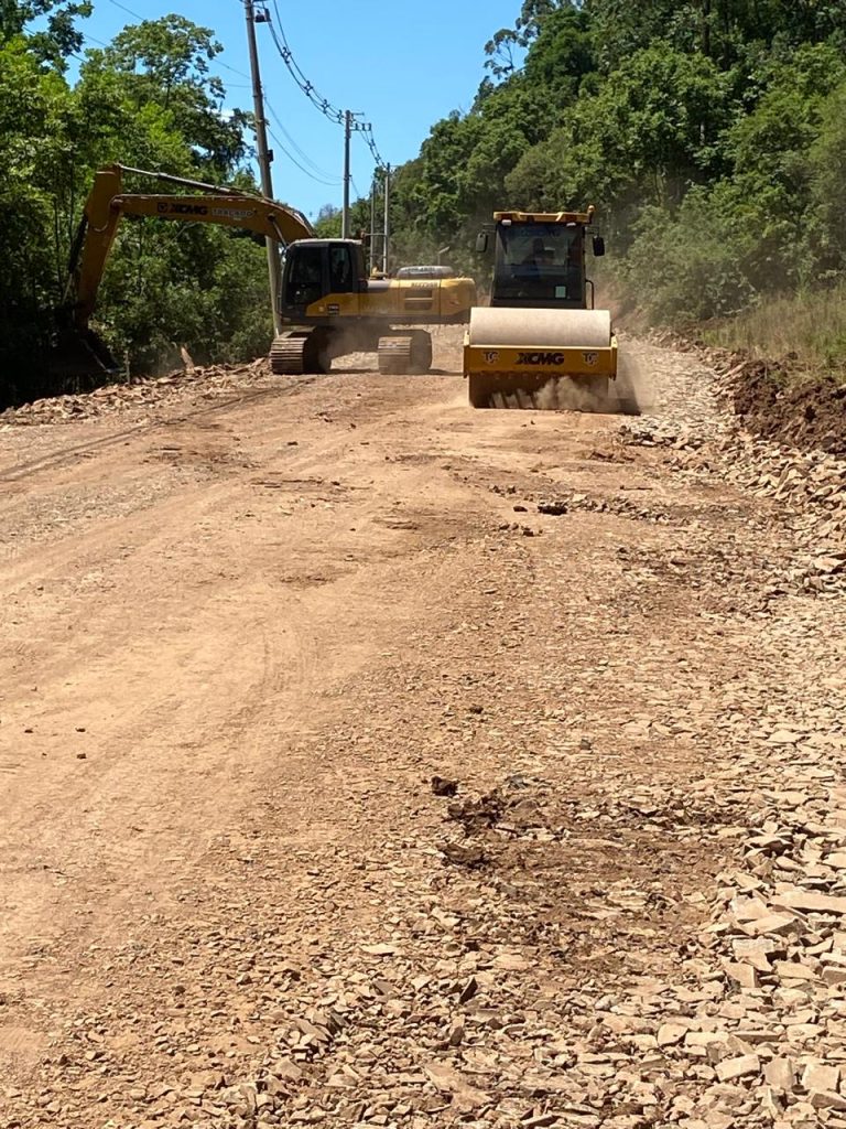 ERS-129 segue com bloqueios diários para continuidade das obras