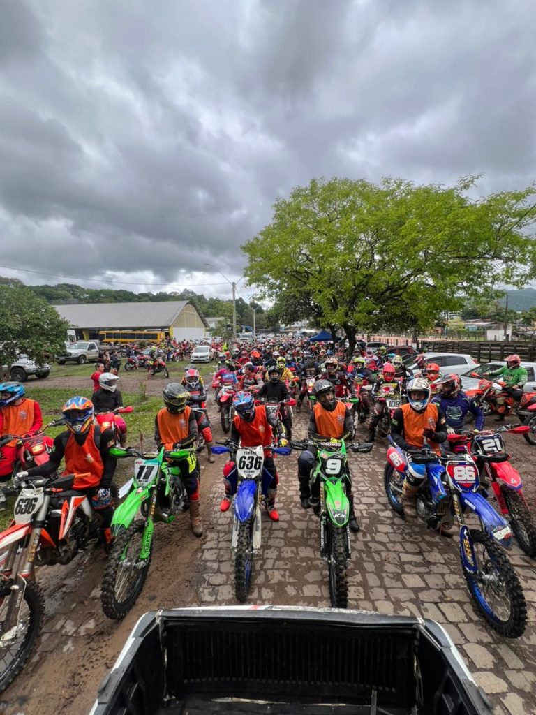 6º Encontro de Trilheiros reúne mais de 400 participantes em Encantado