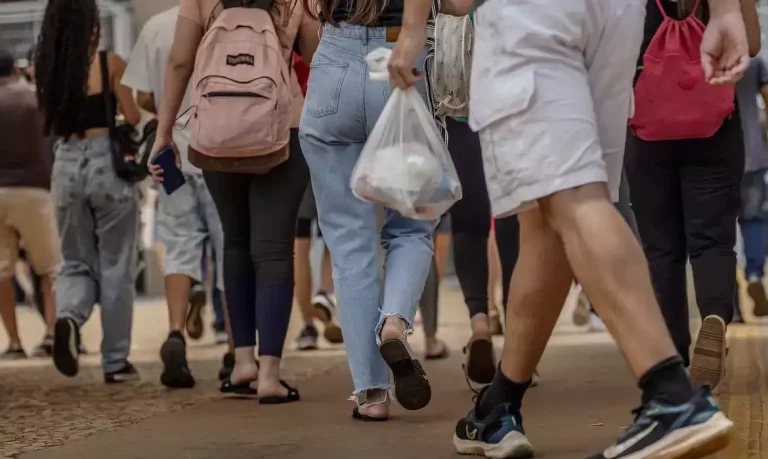 Seduc garante alimentação e transporte para alunos da rede estadual durante o Enem