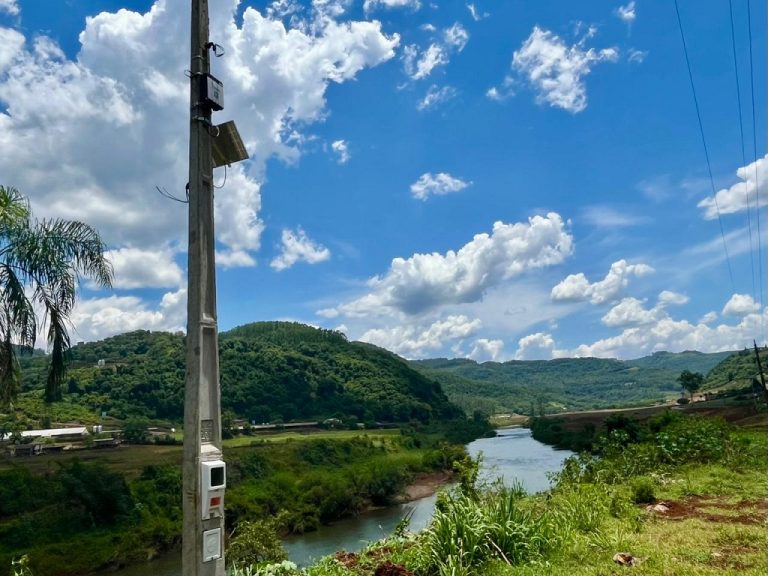 Muçum recebe primeiro sensor de medição do Rio Guaporé com foco em prevenção